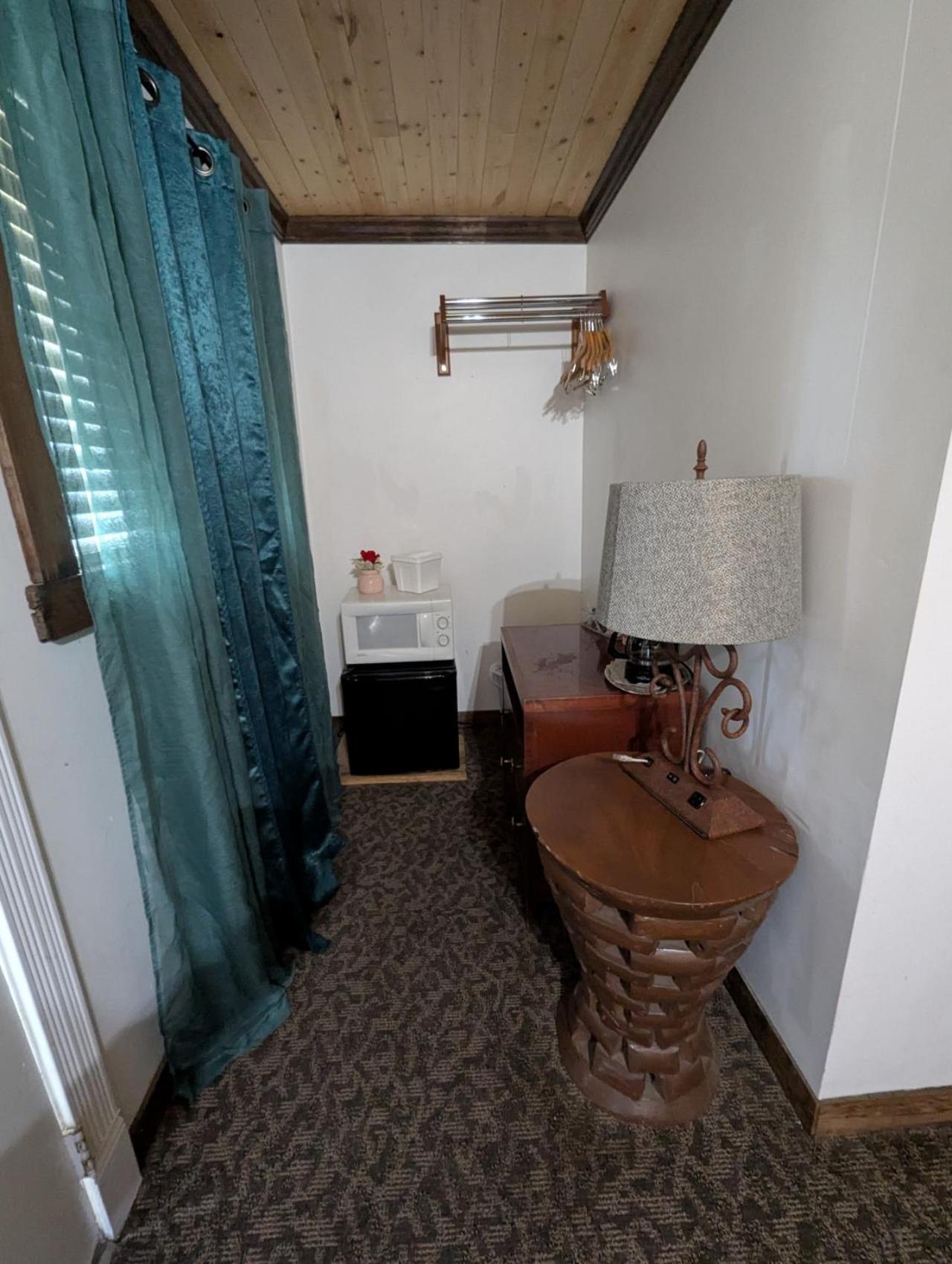 Squaw Valley Motel Room 6 Yokuts Valley  Zewnętrze zdjęcie